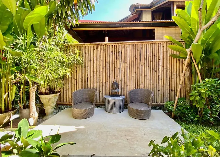 Little Tree House Sanur